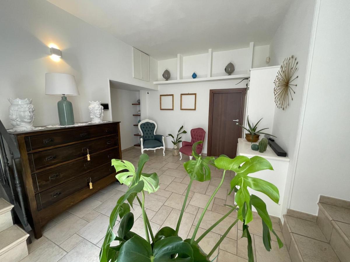 Dimora Bellini Apartment And Rooms Castellana Grotte Ngoại thất bức ảnh